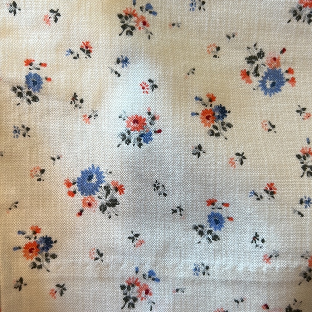LOFT Floral Riviera Short - Picture 3 of 4